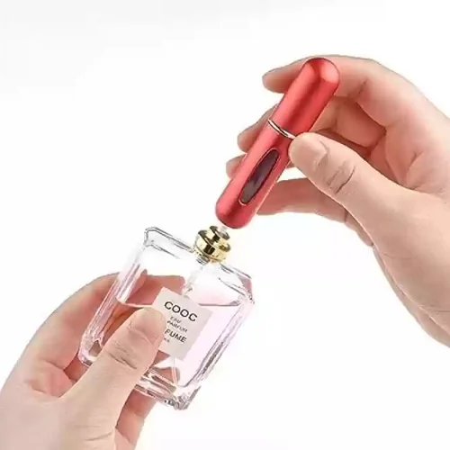 محفظه نگهدارنده عطر مسافرتی با اتومایزر چند بار شارژ خودکار 5 میل